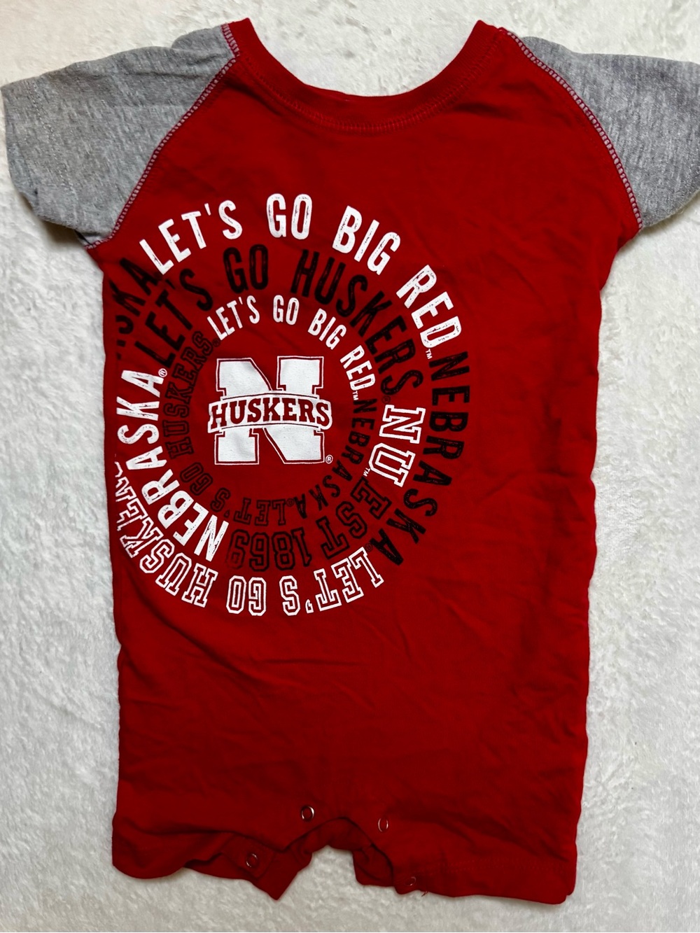 University of Nebraska Huskers Red & Gray 12 month Baby Romper with bottom snaps